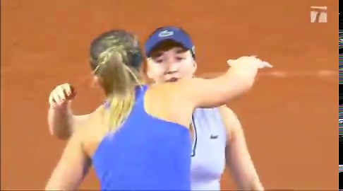 Eva Lys to Paula Badosa at the net after coming back to beat her in Stuttgart:“I’m so sorry Paula” 🥹