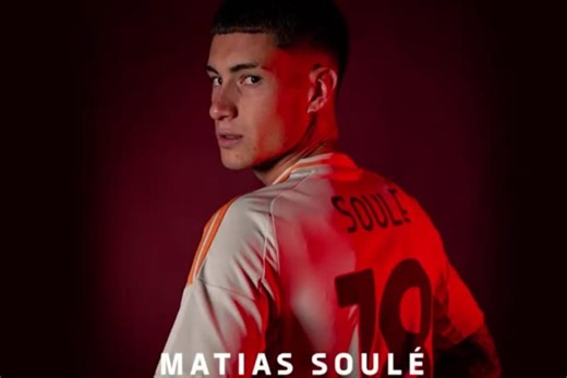 Soulé alla Roma, scheda fantacalcio: i consigli per l'asta 2024/2025 • Approfondimenti fantacalcio, Calciomercato Roma, Consigli fantacalcio - FantaMaster