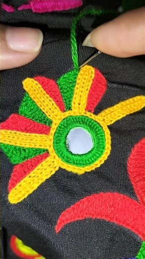 kutch work flower traditional art embroidery #handmade #art #artwork #shorts #shortsfeed #viral #ai