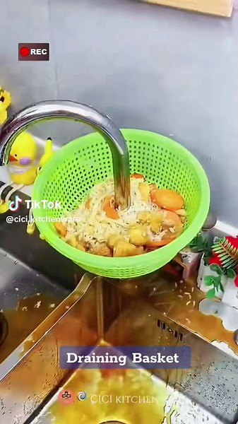 Efficient Draining Baskets for Your Kitchen Needs