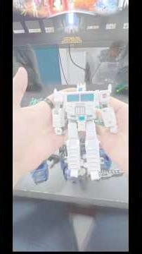 56 of +300 Transformers - WFC ULTRA MAGNUS #actionfigures #transformers #netflix #autobots