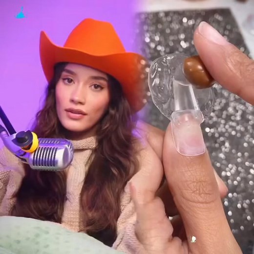 652K views · 10K reactions | PODCAST: LAS ALUCINES.‍️‍ #parati #fyp #fypシ #fouryoupage #viral #amorpropio #podcast #podcastLasAlucines #sonora #LasAlucines #LasAlucinesPodcast #Reynosa #solteria #LupitaVillalobos #KassQuezada #quesitooaxaca #alucin #chisme #storytime #alucinatis | SNotas | Facebook