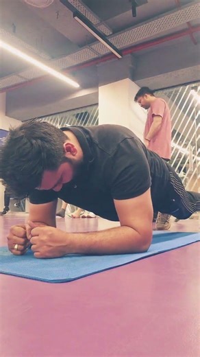 plank core exercise #new #musclebuliding #motivation #plank #explore