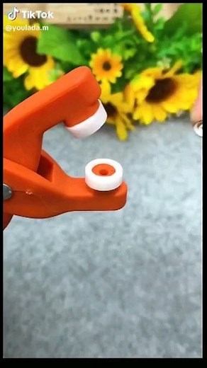 28 reactions · 4 comments | Press button plier set #pressbutton #snap #prongsnap #buttonfastener | opemisewingtools | Facebook