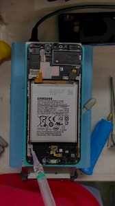 15K views · 107 reactions | Mobile battery remove easy way | Gurjit computer & mobile repair | Facebook