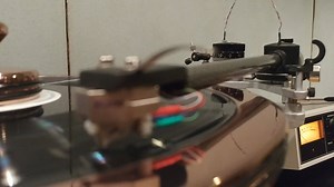 VPI JMW 3D Reference arm with the Kleos cartridge. | VPI Industries