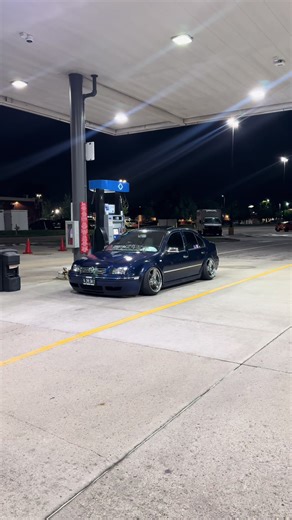 Exploring Late Night Vibes with VW MK4 and Stance