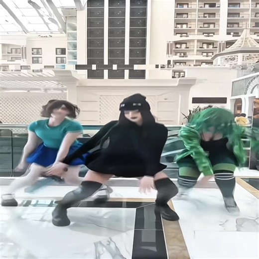 MONTAGEM PAKETA by Tribal Trap - Dance Video