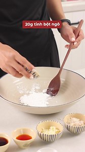 4.5M views · 38K reactions | CÁCH LÀM CHẢ MỠ BẰNG NCKD cực đơn giản, không hàn the, không phụ gia vẫn dẻo giòn thơm béo. Mình làm từ thịt vai heo xay sẵn trong siêu thị mà quết xong nó mướt mẻo mịn vậy đó. Tết nhất mâm cơm cúng các cụ có bìa chả thơm ngon tự tay con cháu làm, còn gì bằng nhỉ! Cách làm rất dễ, chúc các bạn thành công nha! | Esheep Kitchen | Facebook