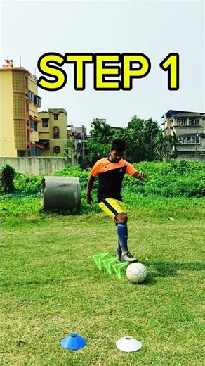 Crazy dribble skill tutorial ⚽🥵❤🤯💯#football #skills #footballplayer #footballtraining #viral