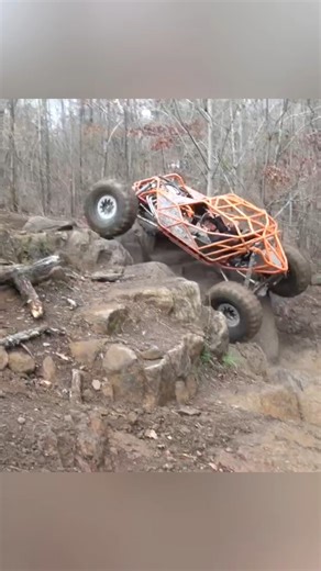 Anger Management making V-Notch look easy. | American Rock Bouncer