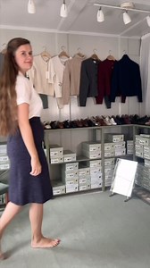 A 1940s outfit perfect for Autumn🍁🍂 Ditte is wearing Eleanor in brown and Juliette in black. Both are Oxford inspired. She is also wearing Vera in Raspberry and Ingrid in blue, which are both 1940s inspired cardigans♥️ Model: @dittepip Trousers: @emmydesignsweden | memery