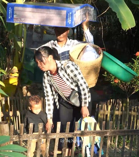 259K views · 7.2K reactions | #634 Catch fish, trap fish, harvest lots of fish to sell at the market - Process fried fish | Akiyah8 | Facebook