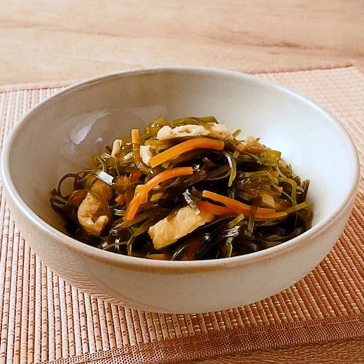 すき昆布と油揚げの煮物 作り方・レシピ | クラシル