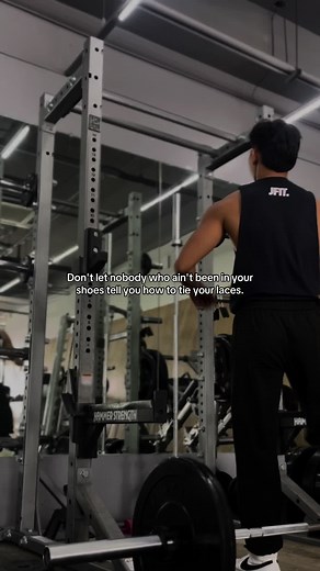 Lars (@larsbustamante)’s videos with Hotline Bling - Drake