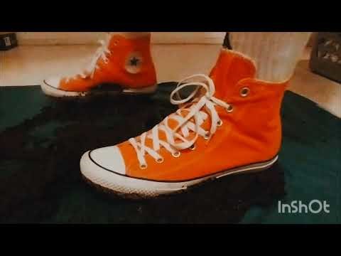 Converse All Star Chucks play in mud