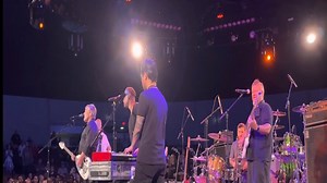 " Tenderness " canción de la banda General Public , lanzada como sencillo en mayo de 1984 de su álbum de estudio debut All the Rage | Videos Musicales Solo En Hd