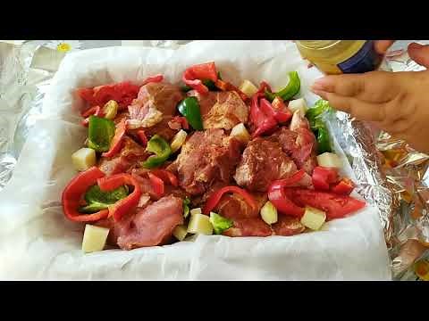 Χοιρινό στη λαδόκολλα -η πιο νόστιμη και εύκολη συνταγή