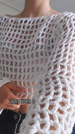 Freehanding a Crochet Mesh Sweater Tutorial
