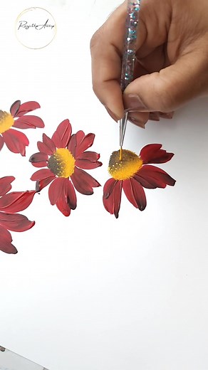 Beautiful Brush Strokes 🟡 #foryoupage #fyp #flowerpainting #brushchallenge #flowergirl #goldenflowers