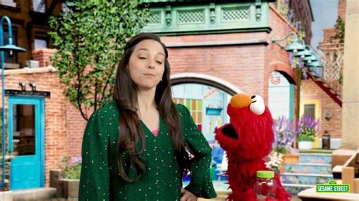 29K views · 1K reactions | Learning about money and finances is more than understanding dollars and cents! We have resources to support children and families in taking the first steps towards building strong financial habits – for today and for the future. Learn more: https://sesame.org/FinancialEd | Sesame Street in Communities | Facebook