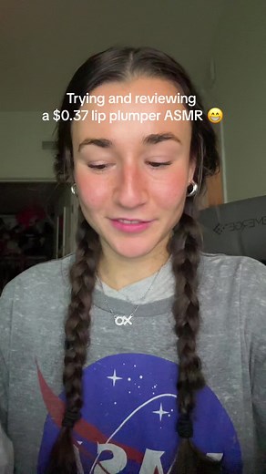 $0.37 Lip Plumper ASMR Review