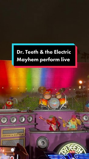 The Muppets Mayhem: Dr. Teeth & the Electric Mayhem Live Performance