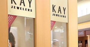 Jewelry giant to close 150 more stores
