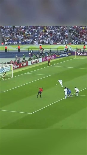 Cheeky Zizou Goal Against Italy ⚽︎ 🇫🇷 🪄. #zidane #france #italy #shorts #football.
