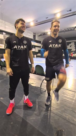 1.3K views · 61 reactions | ✅ Tim Jenko Bogdanič a ✅ Andrej Dobrkovič pozývajú na najbližšie dva domáce zápasy  - v sobotu 8.11. o 18:00 hod. proti 菉 @handballzamky  - v utorok 11.11. o 18:45 hod. v  @ehfel_official proti @fredericiahk  | Handball Team Tatran Prešov | Facebook