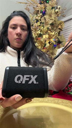Bocina QFX: Sonido Potente en Tamaño Compacto