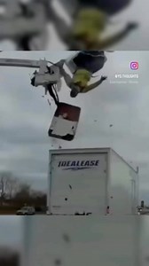 1.8M views · 6K reactions | So many safety issues in this video. Lanes aren’t closed, truck driver not paying attention, to name a couple. What else do you see. This is a repost from @yo.thoughts #safety #safetyfirst #safetytips #bluecollar #reels #reelsvideo #reelsviral #trendingreels #reelsinsta #reelslovers #fyp #viral | HVAC_REFER_GUY | Facebook