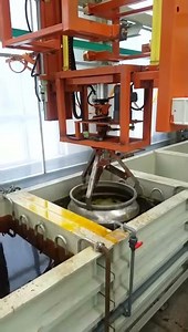 In the zinc plating plant,there are two full automatic galvanizing lines to do the surface treatment