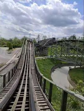 DON'T GO IN THE SHED!! Mystic Timbers Front Row POV #ride #foryou #explore