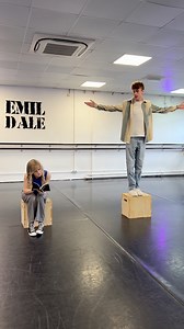 💥Song and Dance rehearsals 💛🖤 Want in?! Email admissions@emildale.co.uk or apply via our BIO ❌💥 #emildaleacademy #emildale #sing #dance | Emil Dale Academy