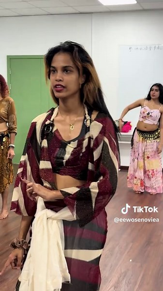 Explore Snake Arm Techniques in Belly Dance Classes