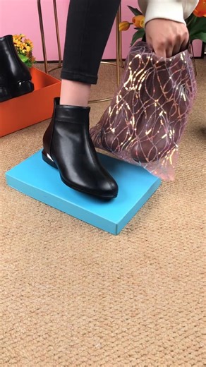 Elegant New winter ankle boots, made of pure cowhide leather non-slip design " #shortsfeed