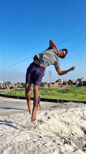 Insane Twist Flip + New Flip Combo 😱 | Must Watch Trick! #shortsfeed #viral #flip #backflip #arabian