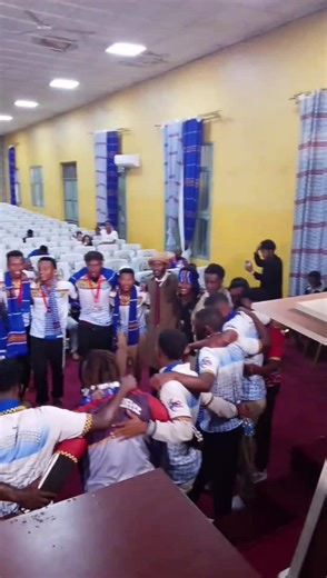 የይጋጨፈ ኢጊረ ኳሰ ቡዲን ኢንካን ዴሰ አላቸው