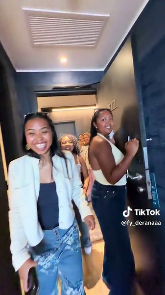 Radisson Blu Madagascar travel vlog: hotel tour & highlights