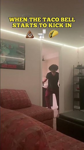 TACO BELL DIARRHEA 🌮 #skit #comedy #90s #00s #familyguy