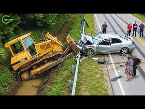 Jaw-Dropping Bulldozer Operator Skills So Crazy You’d Think They’re Fake! #10
