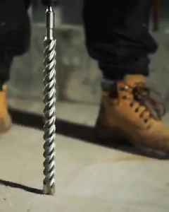 THE POWER OF DEWALT. SDS Max®* drill bits feature full head carbide with four cutting arms, designed to minimise vibration. Iron Blast technology and wear mark allow accurate mechanical anchors installation. #GUARANTEEDTOUGH *SDS Plus® and SDS Max® are registered trademarks of Robert Bosch GmbH | DEWALT Middle East