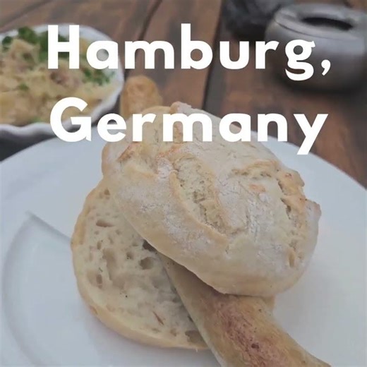 German Food Taste Test: Sausages and Sauerkraut!