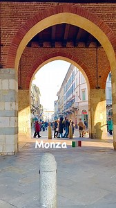 2.6K views · 20 reactions | MONZA città simbolo di POTERE e regalità in LOMBARDIA. Monza è senza dubbio uno dei centri urbani più importanti e significativi de tutta la Lombardia, dove si trova L’AUTODROMO DI MONZA situato all’interno del PARCO DI MONZA che è uno dei più grande della EUROPA. #monza #italia #lombradia #autodromodimonza #parcodimonza #italytravel #sports #f1 #formula1 #turismo #italy | Italia io ti amo | Facebook