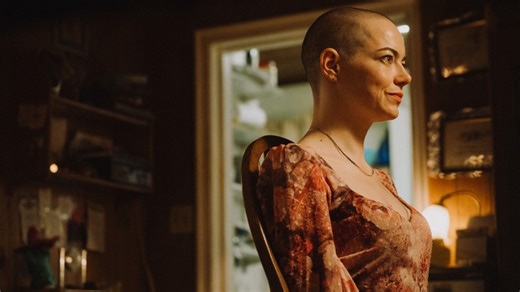 Emma Stone's girlboss may or may not be an alien in disguise in Bugonia trailer