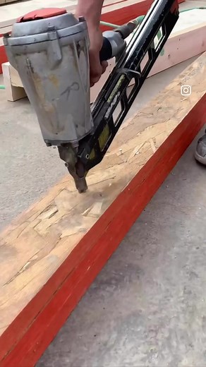 Pneumatic vs Battery-Powered Nailers: Nailing LSL Together