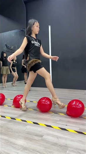 Super Hard Balloon Line Challenge #bybacademy #thanhhuyennguyen #daotaonguoimau #5g