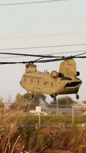 Chinook Helicopter 180 Turn in a Hover