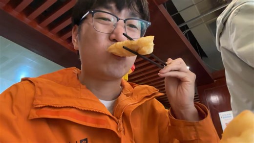 哎呀，烦死了，正在给车充电却收到一个不好的消息……